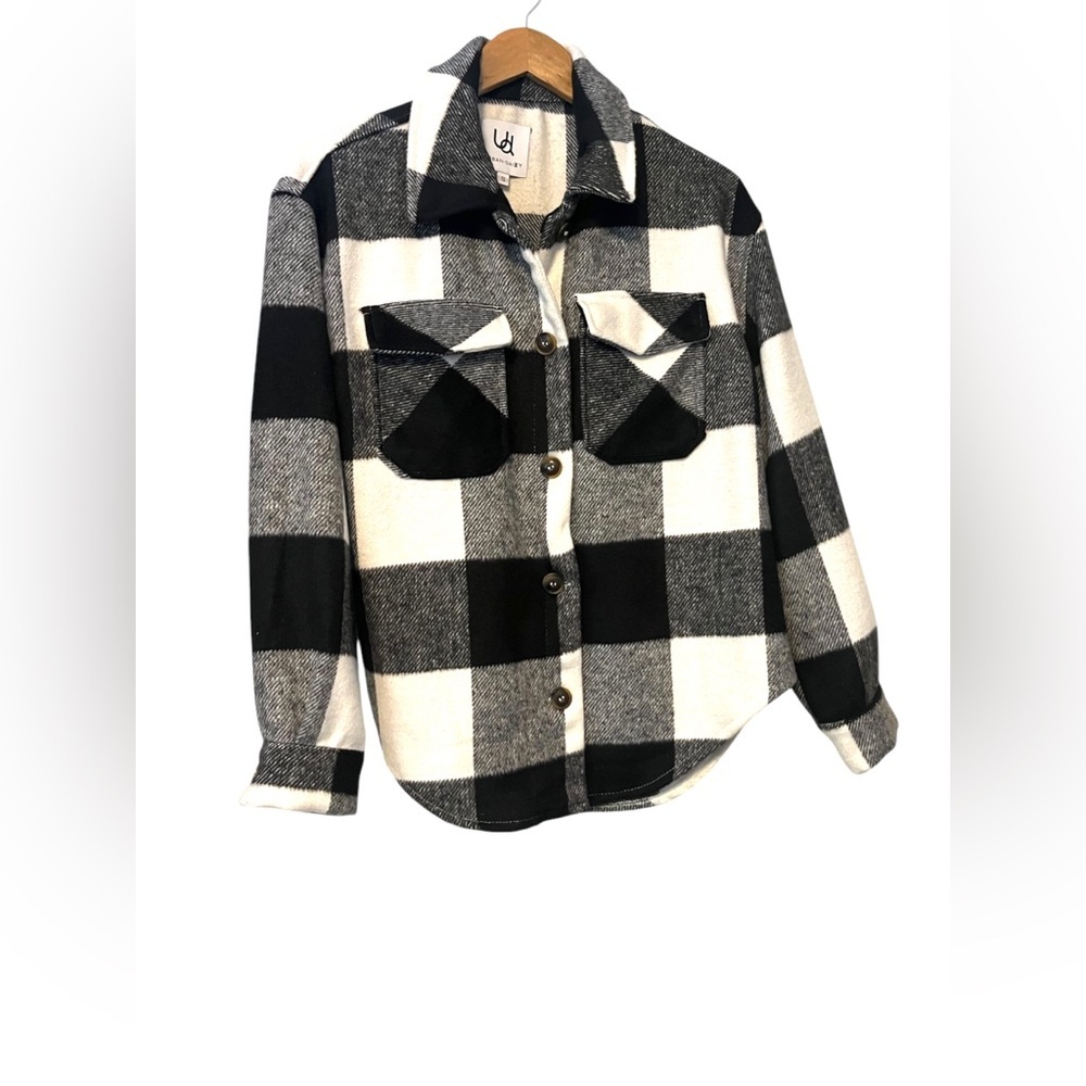 Urban daisy boutique shaket Buffalo plaid
